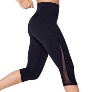 Lululemon Crop Capri Mesh Side Leggings Tights